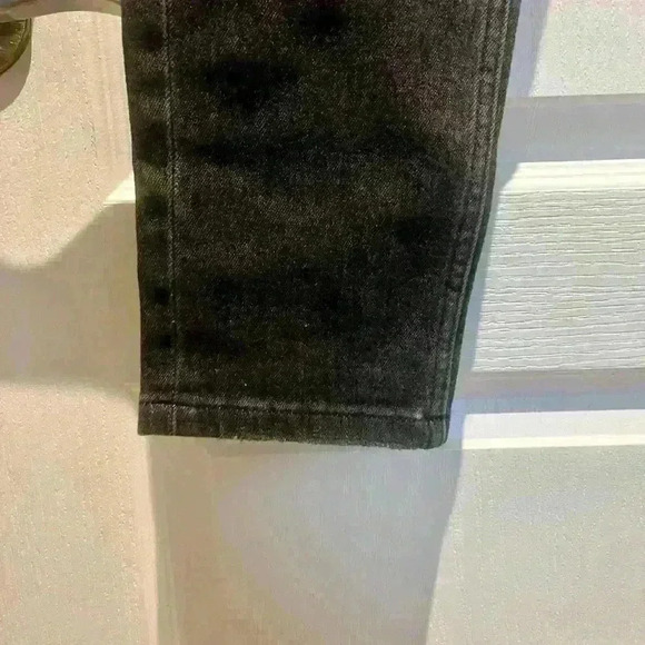 Like  New ONLY & SONS draper life tap jeans - Picture 6 of 14